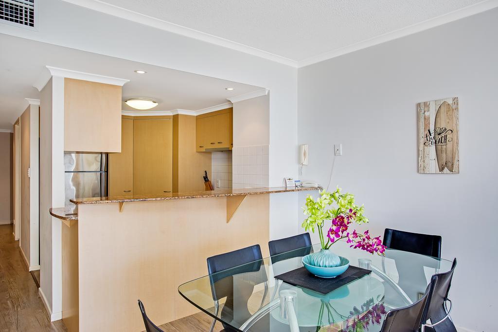 Kirra Beach Apartments Gold Coast Extérieur photo